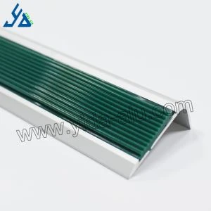 Nariz de escalera de aluminio anodizado